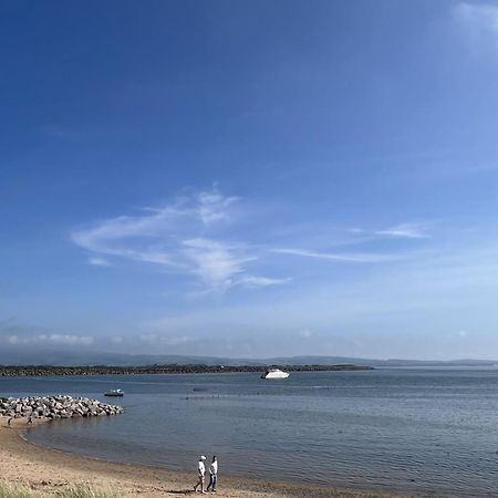 Lake View 92 Millom Bagian luar foto