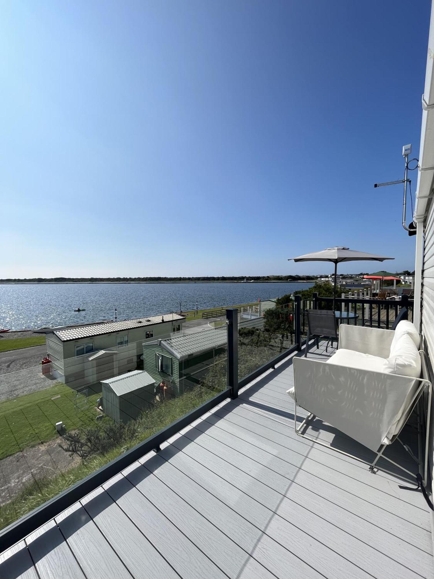 Lake View 92 Millom Bagian luar foto